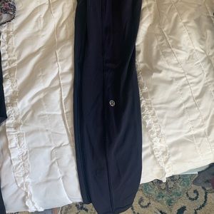 Lululemon Navy Speed Up 7/8 leggings